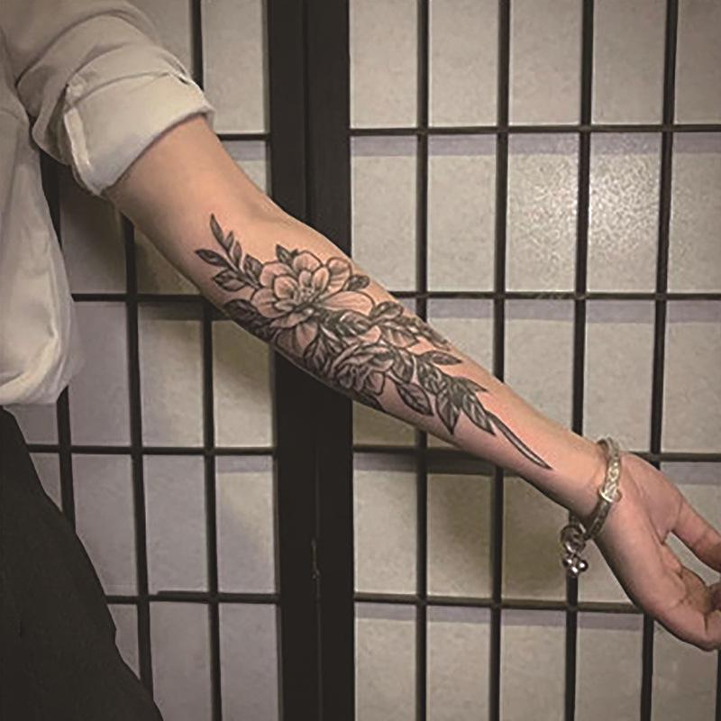 Waterproof Herbal Juice Tattoo Decals - Semi-Permanent, Non-Reflective for Men & Women’s Arms, Chest, Back