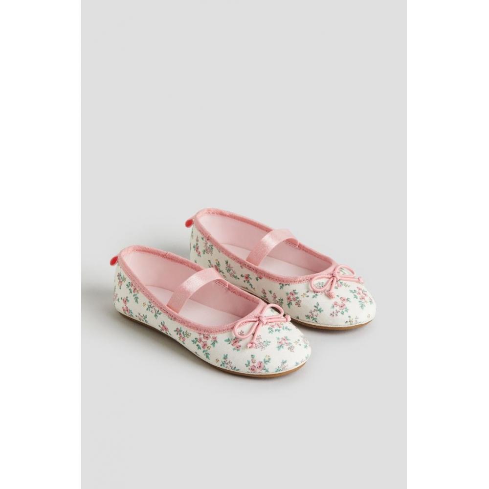 

HM Туфли на плоской подошве с цветочным узором Белый цветочный принт