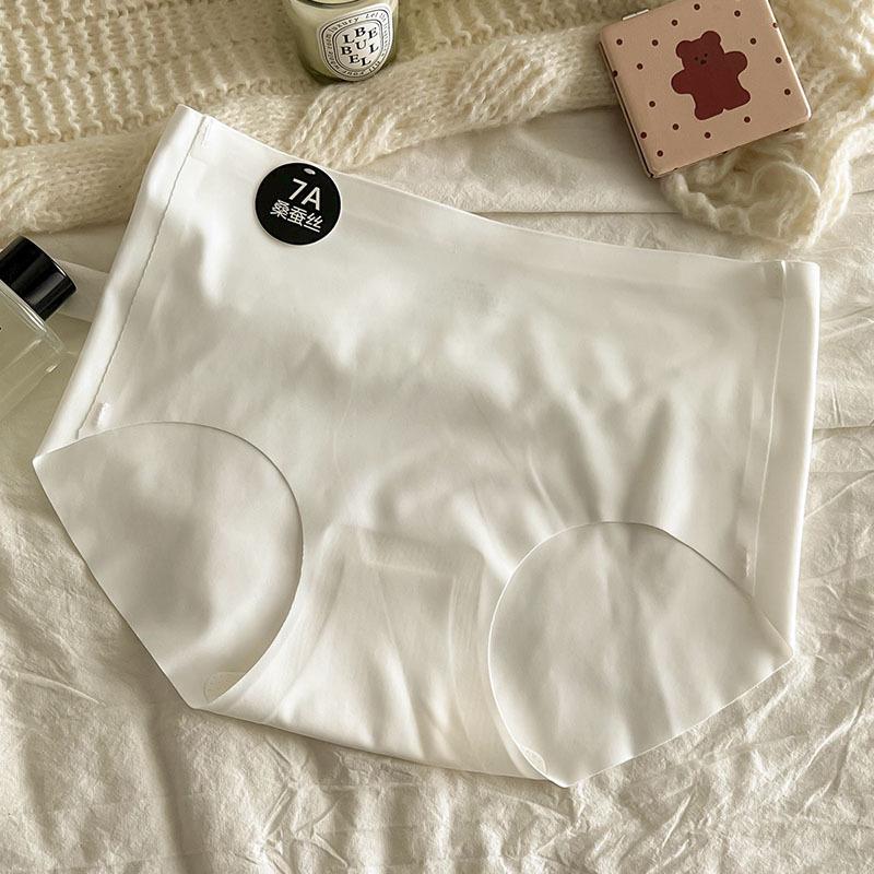 7A Mulberry Silk Seamless Mid-Waist Panties for Women & Young Girls - Japanese Style, Skin-Friendly, Spring/Summer New Arrival