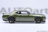 AUTOart Dodge Challenger SRT Jailbreak 2022 Schwarz Gestreift Fertigmodell 71761 1/18 (Metallic Grün/Carbon [F8 GRÜN])