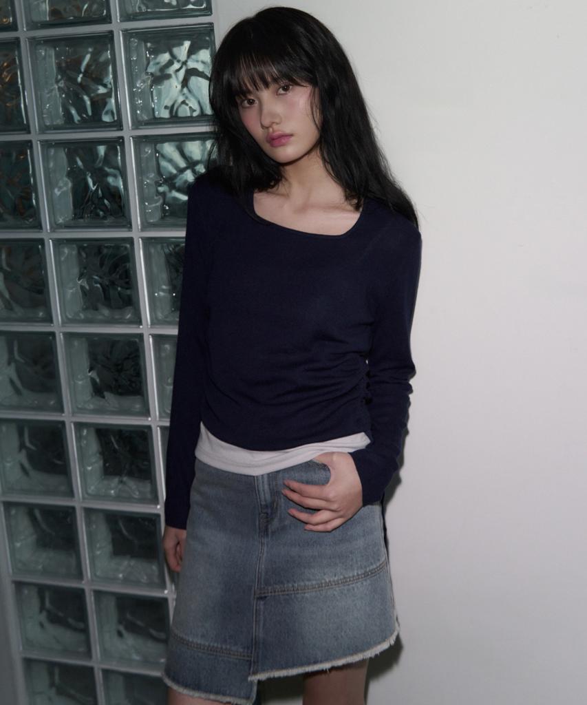 Ledeoli Square Neck Shirred Wool Knit Top [Navy]