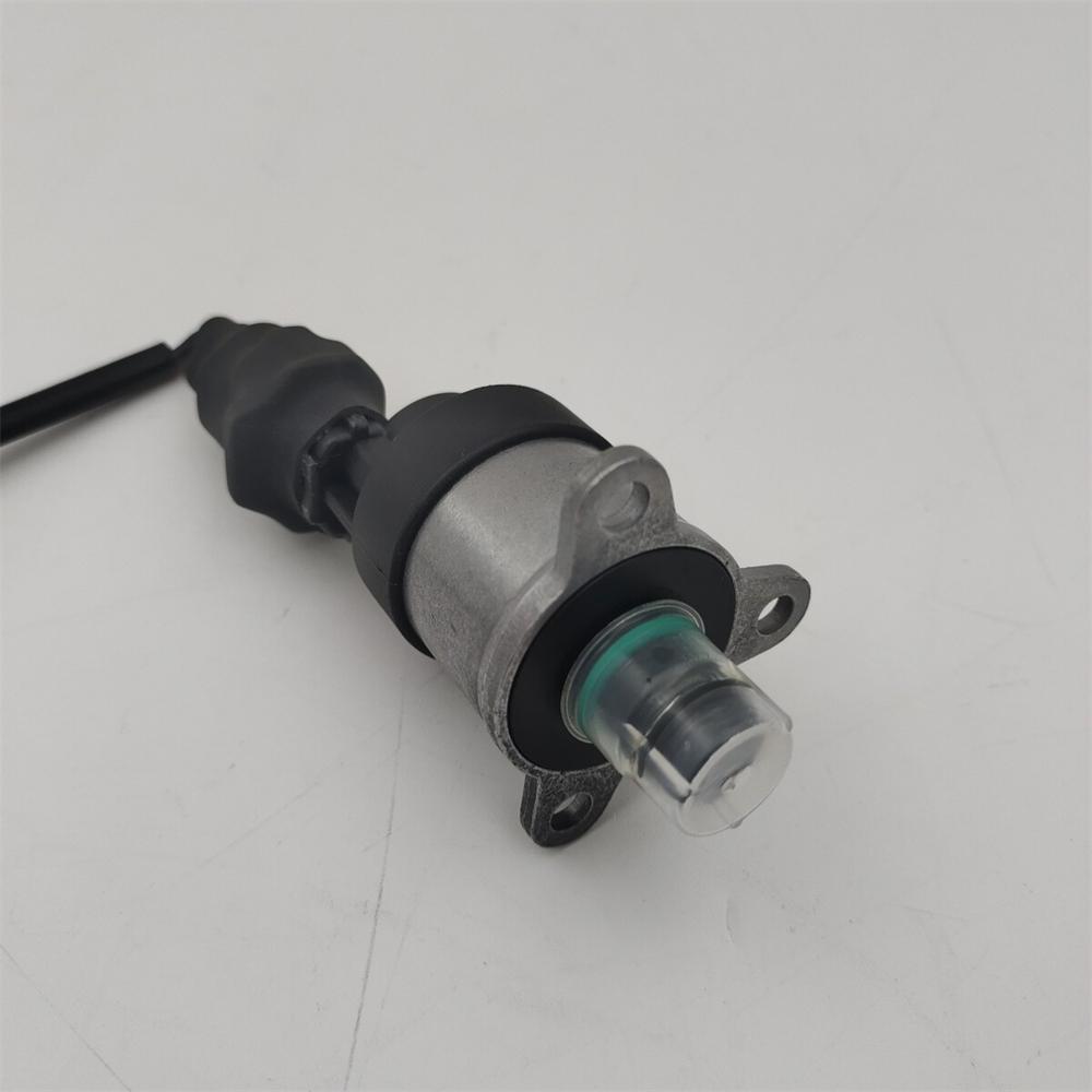 Elektronický regulátor paliva pro Cummins ISC/ISL 8,9 l (OE: 4903523 0928400473)