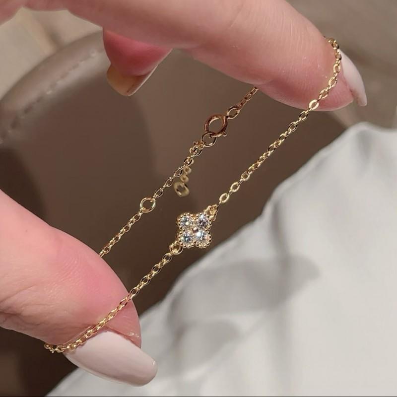 Elegant Blue Zircon Clover Bracelet Women Lightweight Luxury Stackable Floral Jewelry Copper Plated 2025