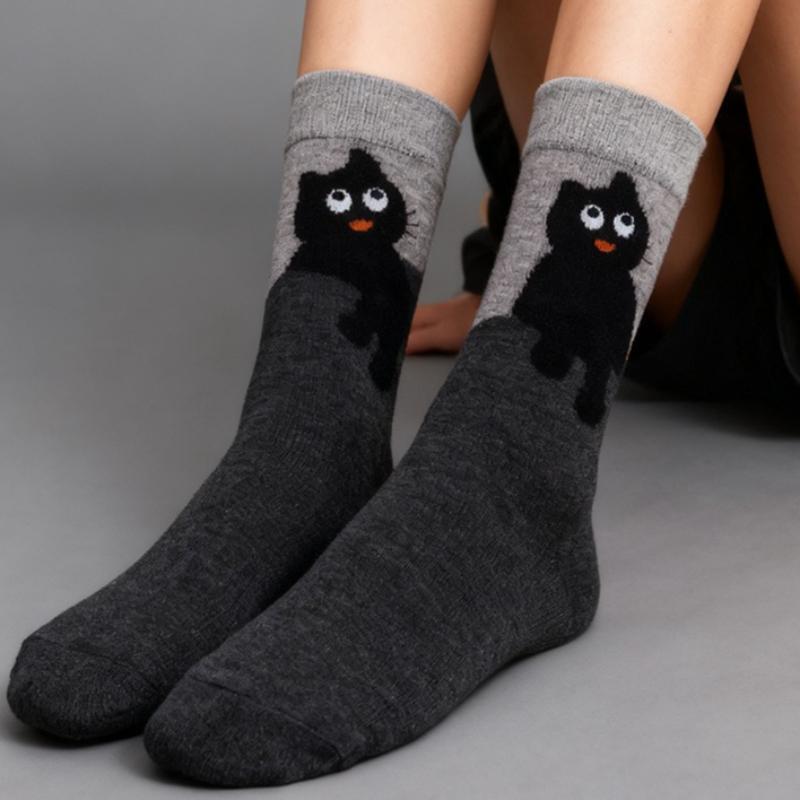 4 Pairs Cartoon Cute Cat Cotton Socks Women Girls Middle Tube Sleep Floor Socks