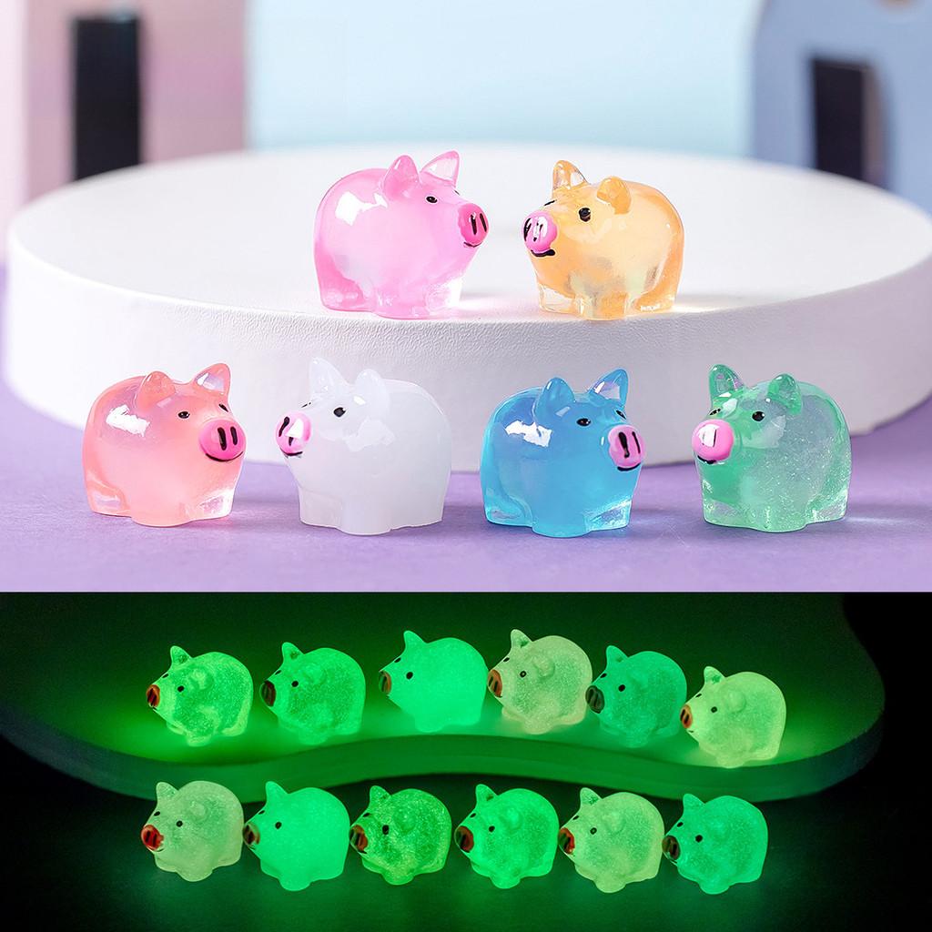Cute Luminous Pig Resin Figurine For Miniature Garden And Desktop Decor