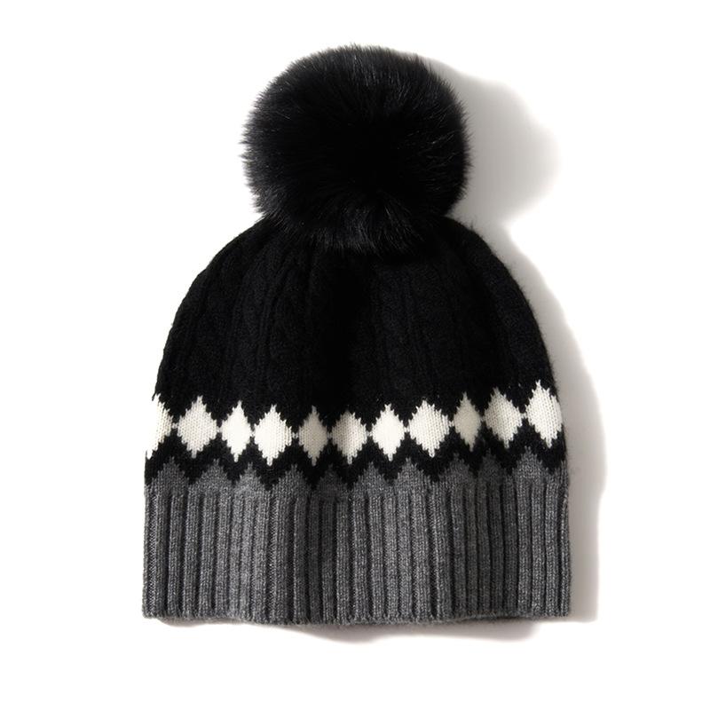 Cashmere Autumn and Winter New High End Women's Color Blocked Diamond Shaped Twisted Wool Warm and Fashionable Knitted Casual Hat