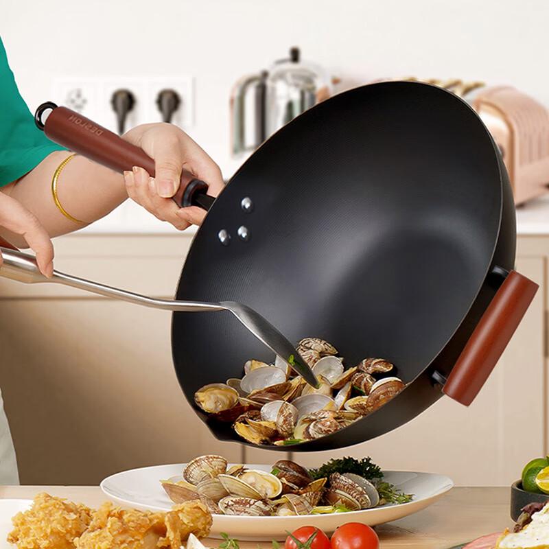 DESLON 32cm Black Nitrided Chinese Wok