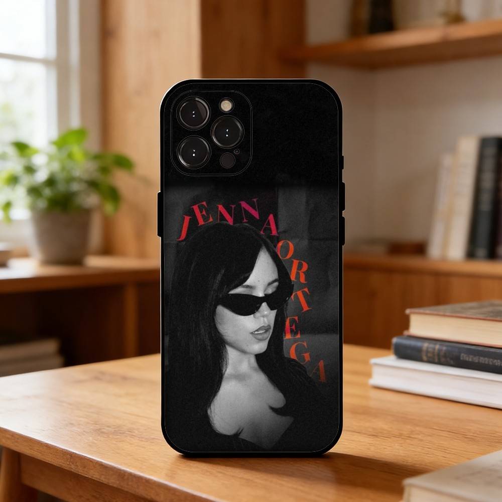 Schöne J-Jenna Ortega Schauspielerin Handyhülle Für iPhone17 16 15 14 13 12 11 Pro Max Plus,5G Weiche Schwarze Hülle
