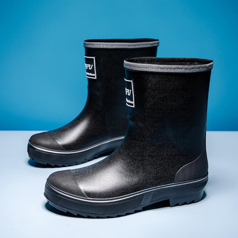 

Новые модные мужские утолщенные низы теплые водонепроницаемые средние туфли износостойкие ПВХ материал эластичные дождевые туфли для работы на открытом воздухе 39-40 [Standard Code]