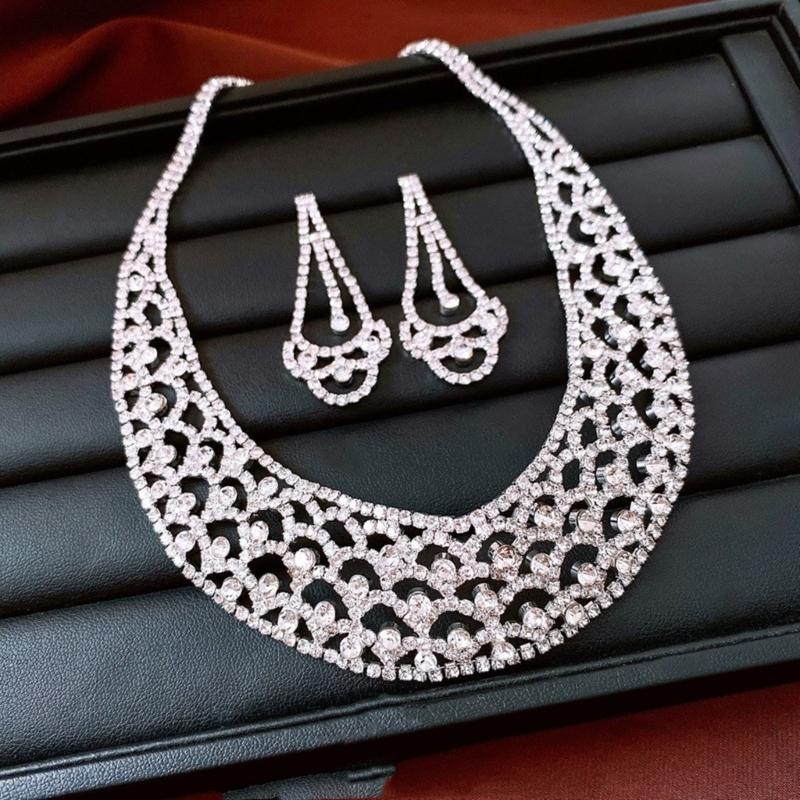 Stylish Round Cut Out Dangle Earrings With Matching Pendant Necklace Set Copper And Rhinestones Clavicle Chain Set