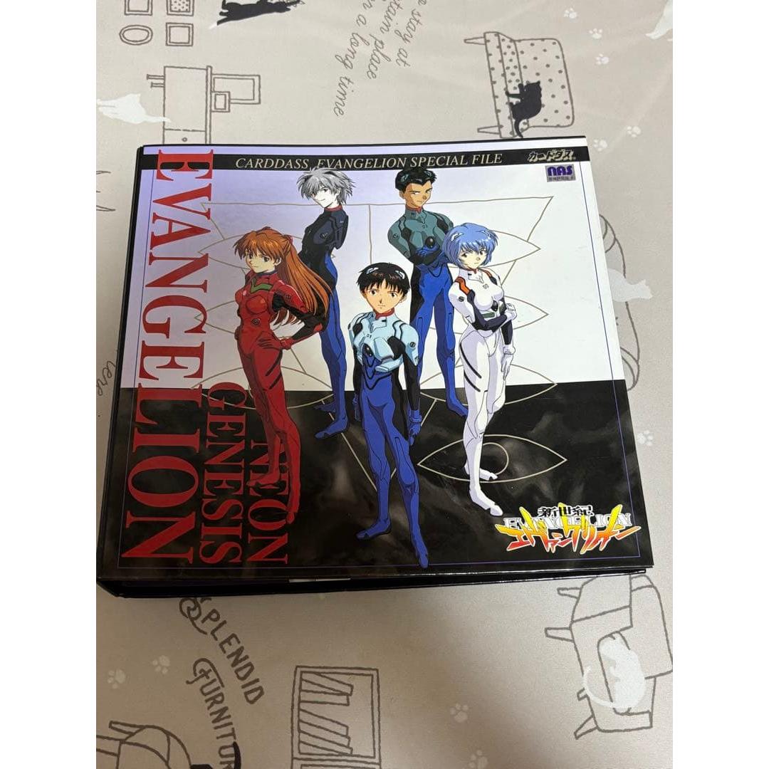 Использованные карты Neon Genesis Evangelion Carddass 56 штук с папкой В то время