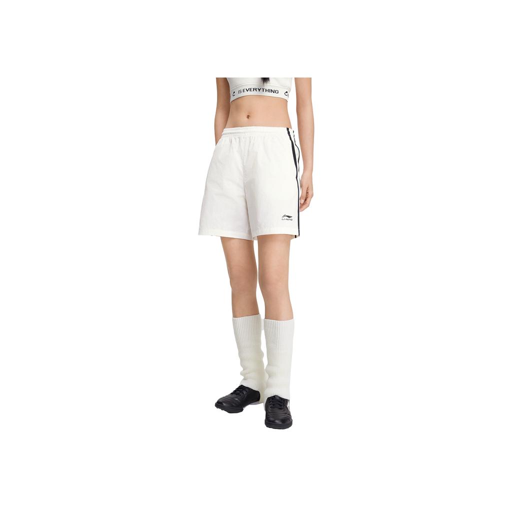 Li Ning Sports Lifestyle Series Casual Comfortable Versatile Sports Shorts Women Shorts Off-White AKSV600-2
