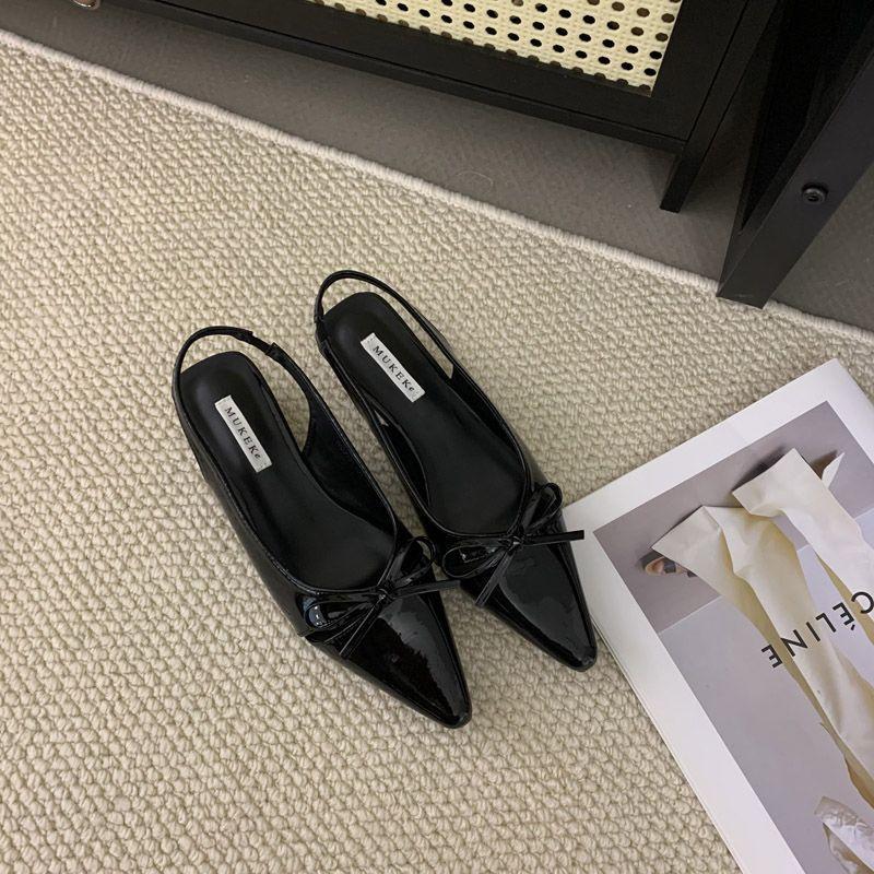 

French temperament high-end bow patent leather pointed women s shoes spring 2025 new low-heeled shallow-mouth women s single shoes 39 чёрный