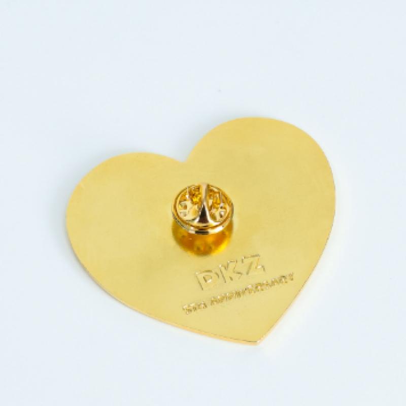 Dkz 01 Kovový odznak k 5. výročí Dkz 5. výročí Pop Up Md