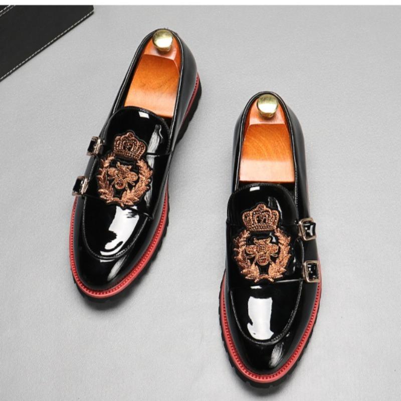 Fashion Shoes for Men Dress High Quality Leather Men Shoes Men British Gentlemen Groom Wedding Shoe Office Pointed Business Men's Shoes