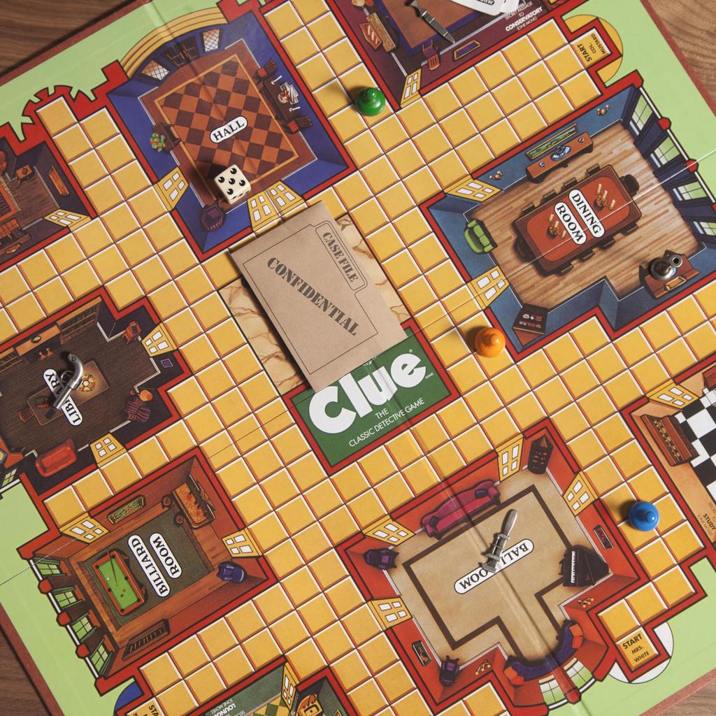 Hasbro Clue Classic Detective Board Game Retro Series Reissue