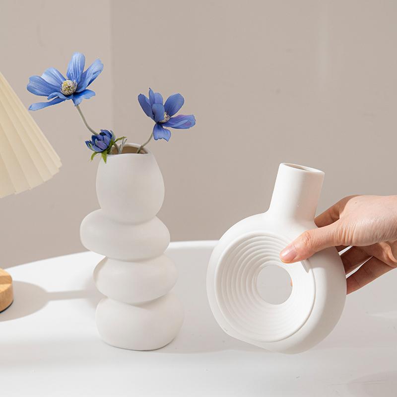 White Ceramic Vase Modern Decorative Vase for Pampas Grass Minimalist Flower Vases for Centerpiece Wedding Office Home Decor