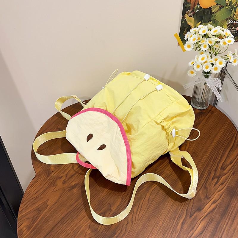 Çocuklar İçin Meyve Şeklinde Hafif Sırt Çantası: Okul ve Günlük Kullanım İçin Geniş Kapasite