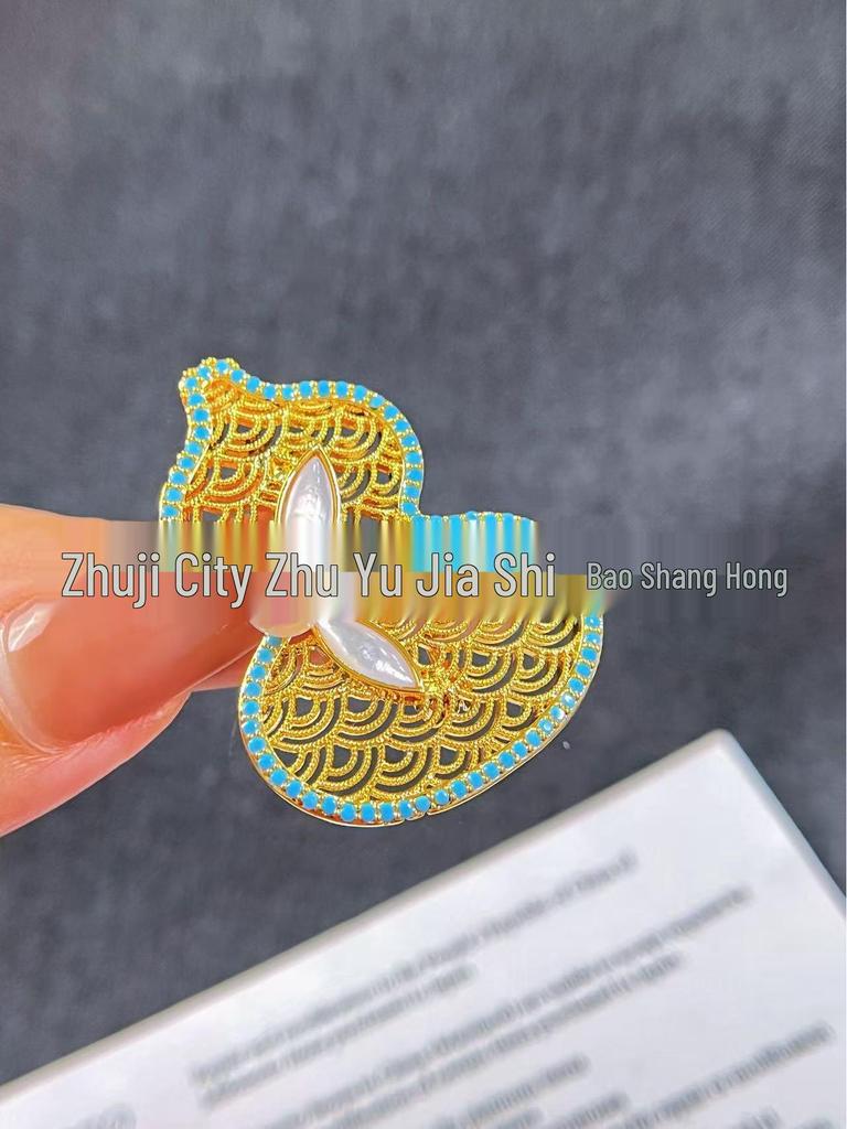 Retro Chinese Hollow Gourd Brooch with Pearls & Shells Gold-Plated Pin Corsage