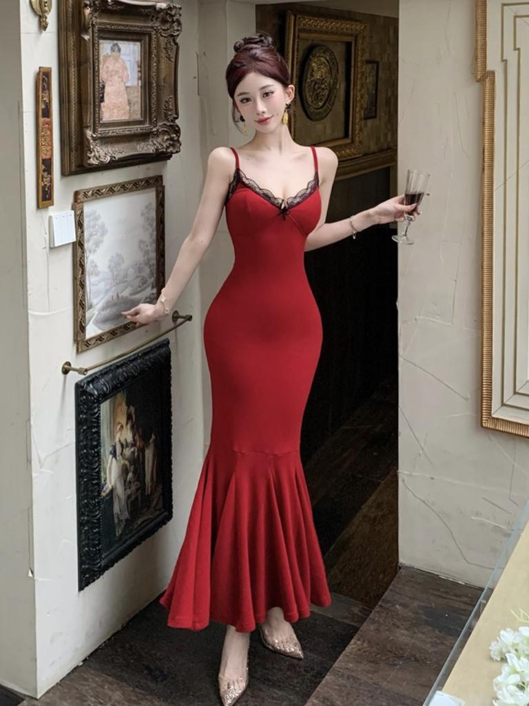 Sweet Spice Girl Robe Red Suspender Dress Birthday New Temperament Splicing Lace Waist Long Dress Fishtail Dress