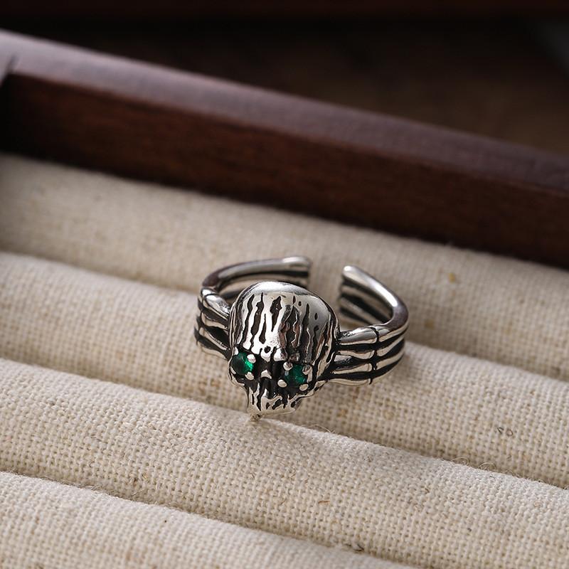 Unique Punk Style Vintage Distressed Skull Ring For Women Adjustable Copper Fashion Accessory