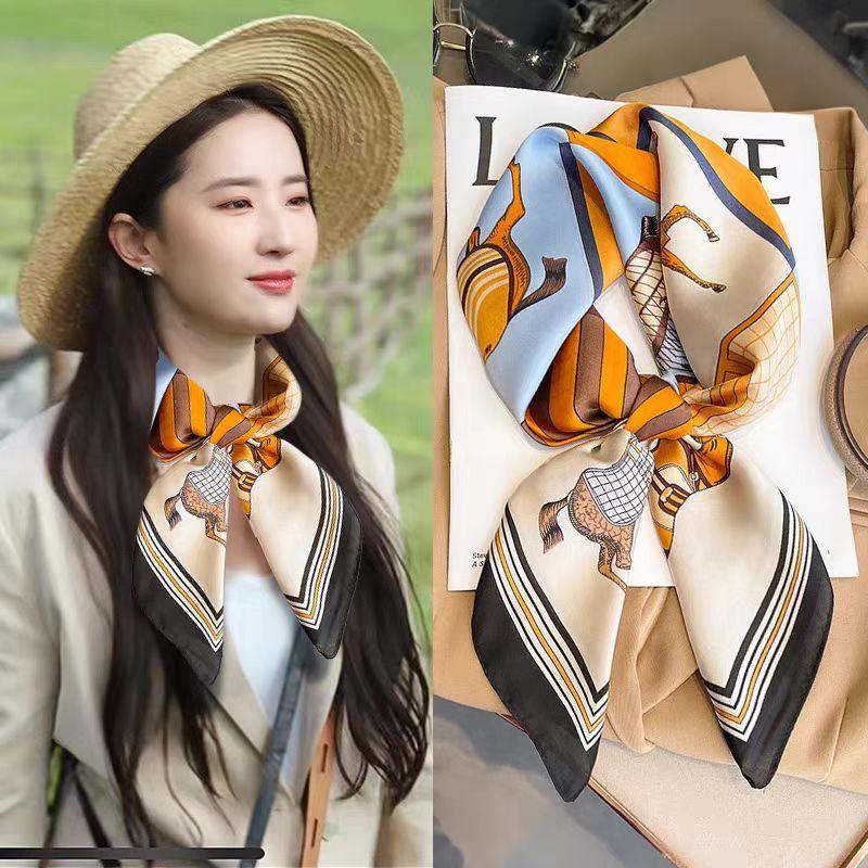 Luxury Silk Scarfs Square Scarf Korean Fashion Kerchief Popular Silk Scarves Bandanna Wraps Scarf Decoration Shawl 70*70Cm
