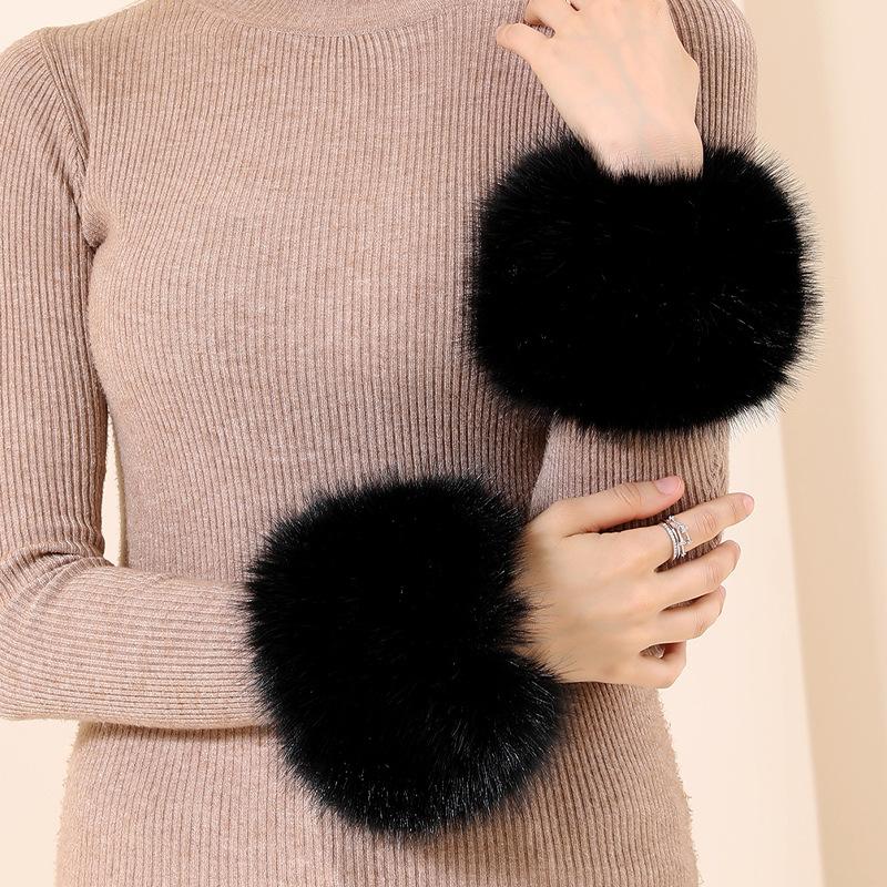 Autumn and winter fur decorative sleeves women's windproof cuffs imitation fox hair wrist guards winter warm plush wrist cover