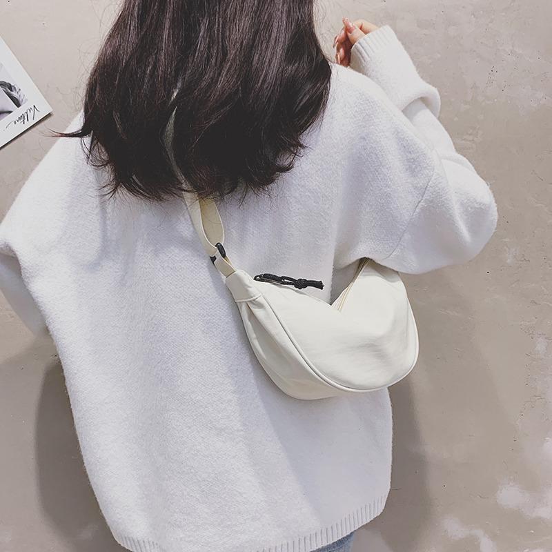 Nylon Women's Crossbody Dumpling Bag – 2025 Trendy Lightweight Small Canvas Shoulder Bag.