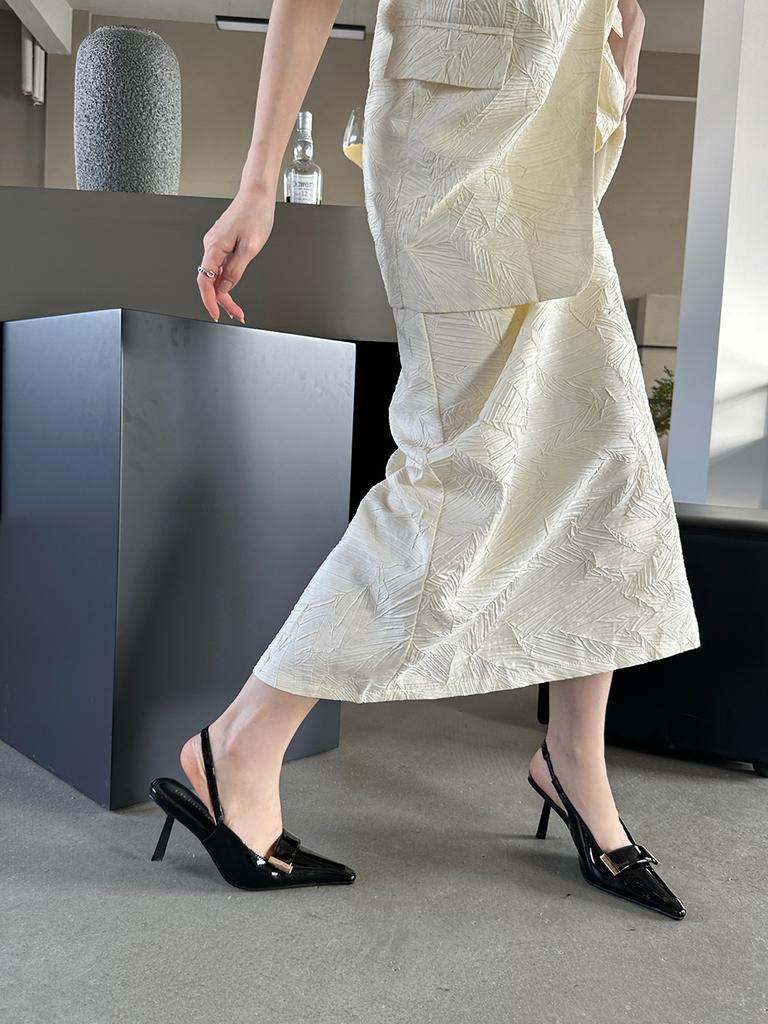 fashion Pointed Toe Women Sandals 2024 New Arrivals Fashion Outside Back Strap Thin High Heels 2024 New Arrivals Party Pumps Black White