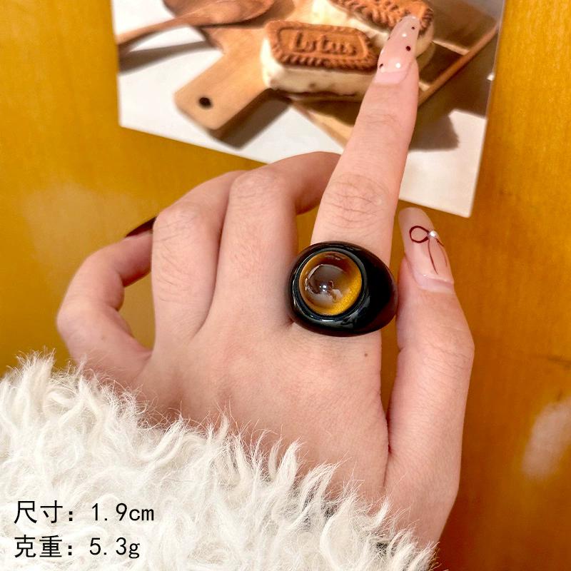 Oregelbundna Breda Stora Klumpiga Ringar för Kvinnor Vintage Akrylharts Höst Vinter Geometriska Stapelbara Finger Smycken