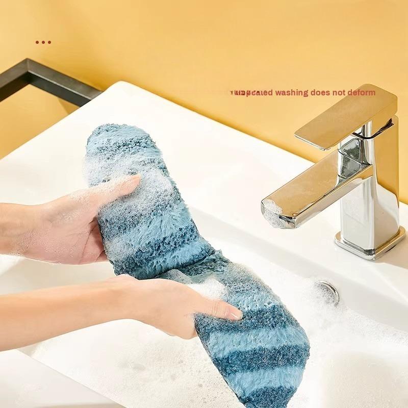 Toilet Seat Cushion with Plush Material - Winter Thickened - Household Toilet Seat Ring Cushion - Adhesive Type - Universal Pad