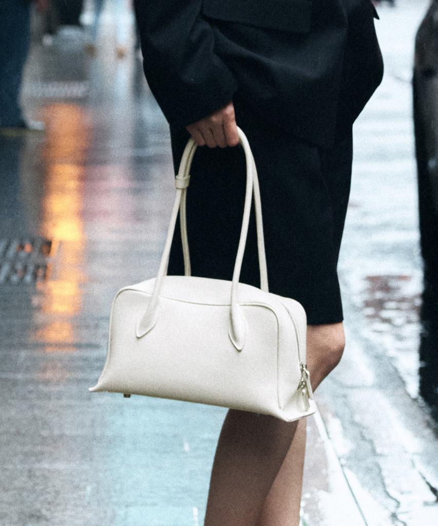 Siyazu Siac3111 Linea Bag_Ivory