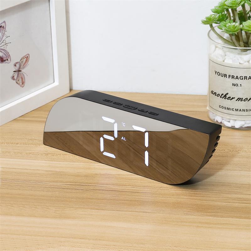 Large Size Simple Makeup Mirror LED Digital Display Time and Temperature USB Alarm Clock Desktop Electronic Snooze Alarm Clock