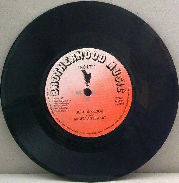 

7inch Record ANGELA STEWART Just One Look BH004 Brotherhood Mus UK Reggae Ska Dub Used