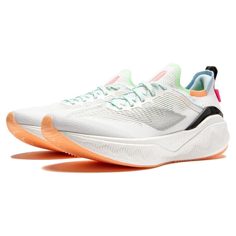 Li Ning YueYing 3.0 Pro Cushioning Slip Resistant Abrasion Resistant Rebound Low top Running Shoes Men's White Green ARHU001-8