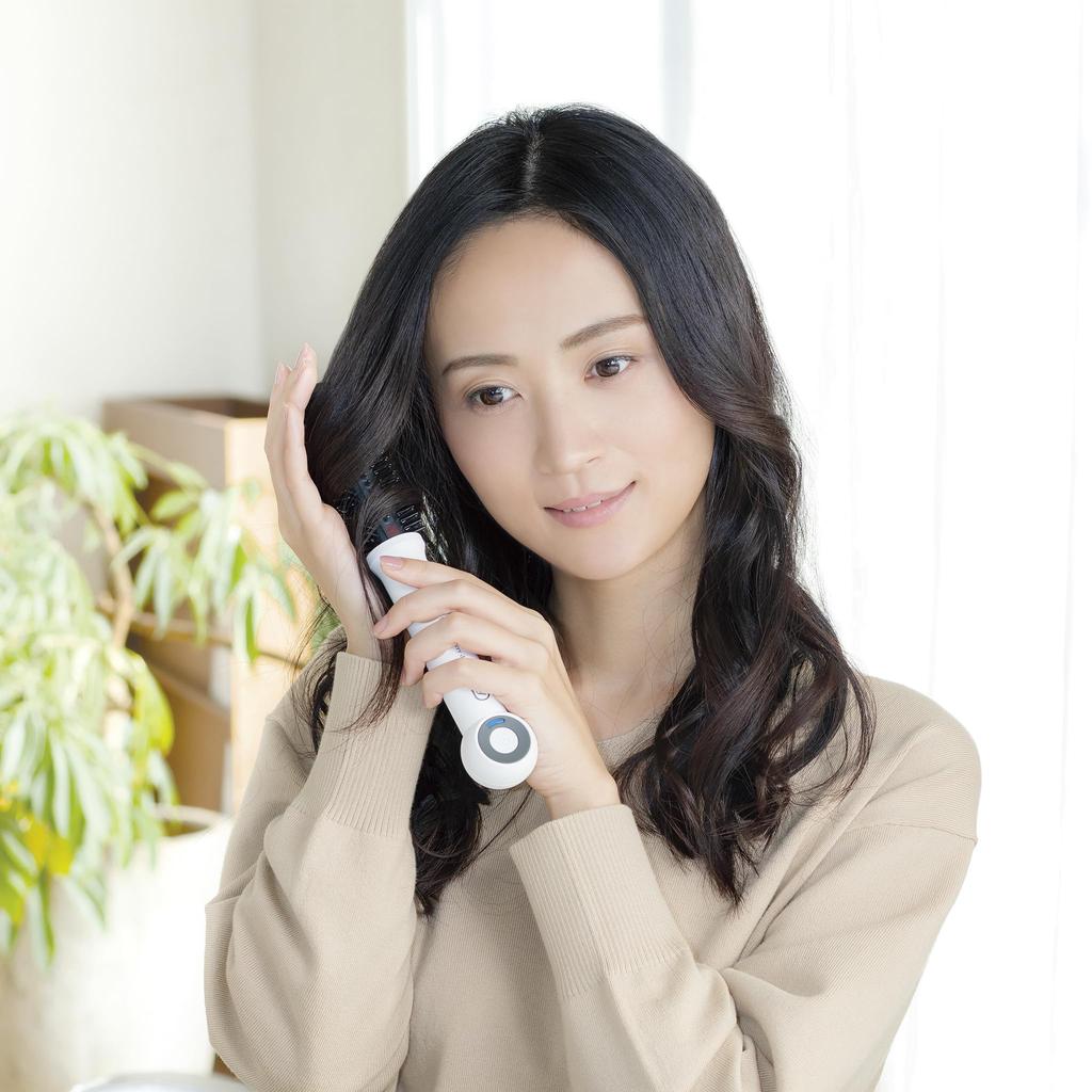 Beauty Cordless Roll Brush Hair Iron Cordless Rechargeable Portable Compact with Dedicated Pouch Beauty Gray Toffy TB03-RH TB03-RH