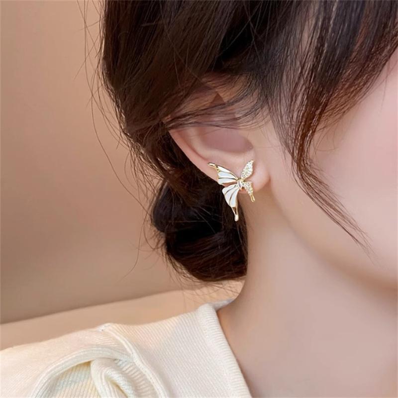 Elegant Zircon Butterfly Stud Earrings For Women Autumn Winter Fashion Jewelry Gift Sweet Metal Luxury
