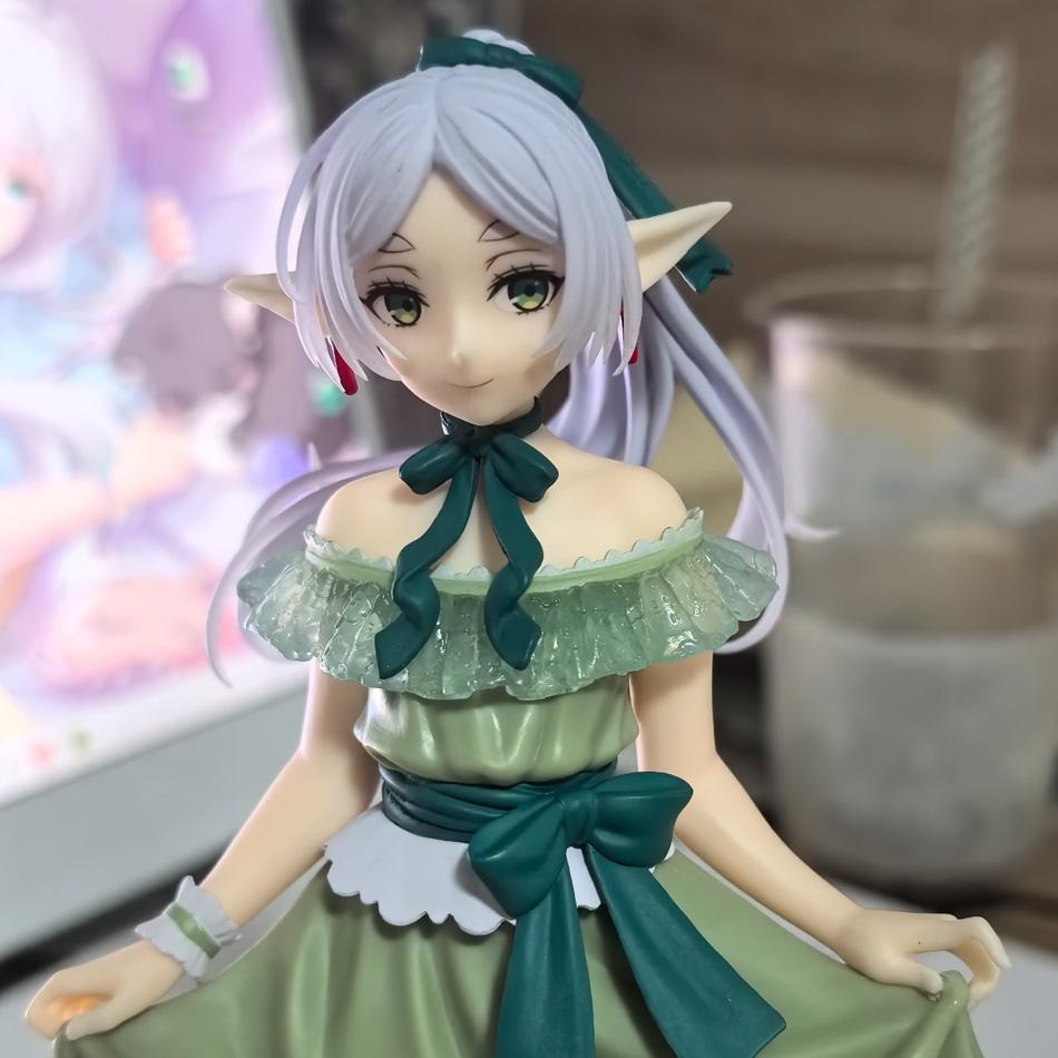 Stock Original Frieren Beyond Journey End Coreful Dress Action Figure Model Decoration Birthday Gift IN TAITO S Ver Poseable Articulated Scale