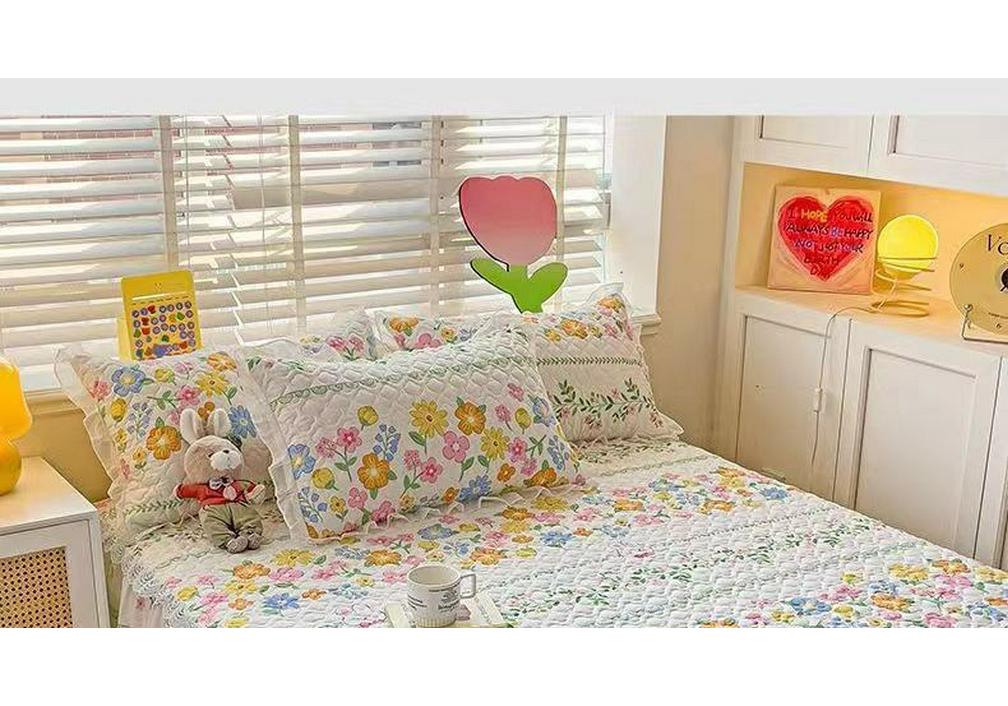 Quilted Anti-slip Korean Lace Bed Skirt - Princess Style Mattress Protector