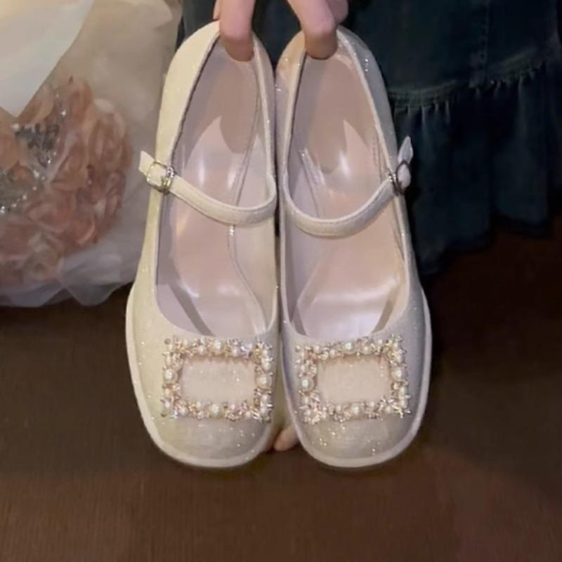 Fashion Block Heel High Heels Women Spring and Autumn New Round Toe Shallow Mouth Crystal Buckle Mary Jane Wedding Shoes