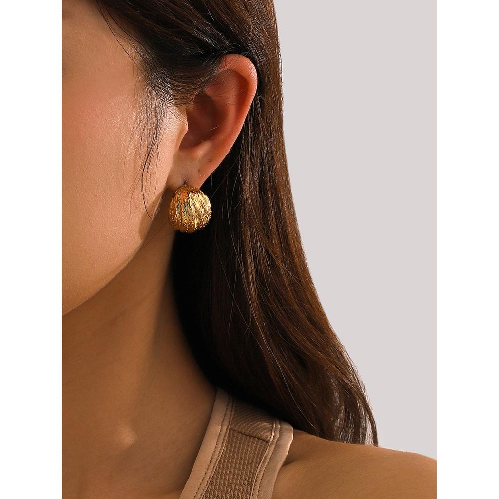 Design 18k Gold Stainless Steel Chubby Texture C-shaped Earrings Niche Unique Design Titanium Steel Stud Earrings