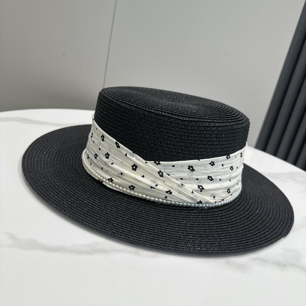 Summer Seaside Vacation Straw Hat with French Floral Pearl Detail Large Brim Flat Top Sunshade Hat for Women