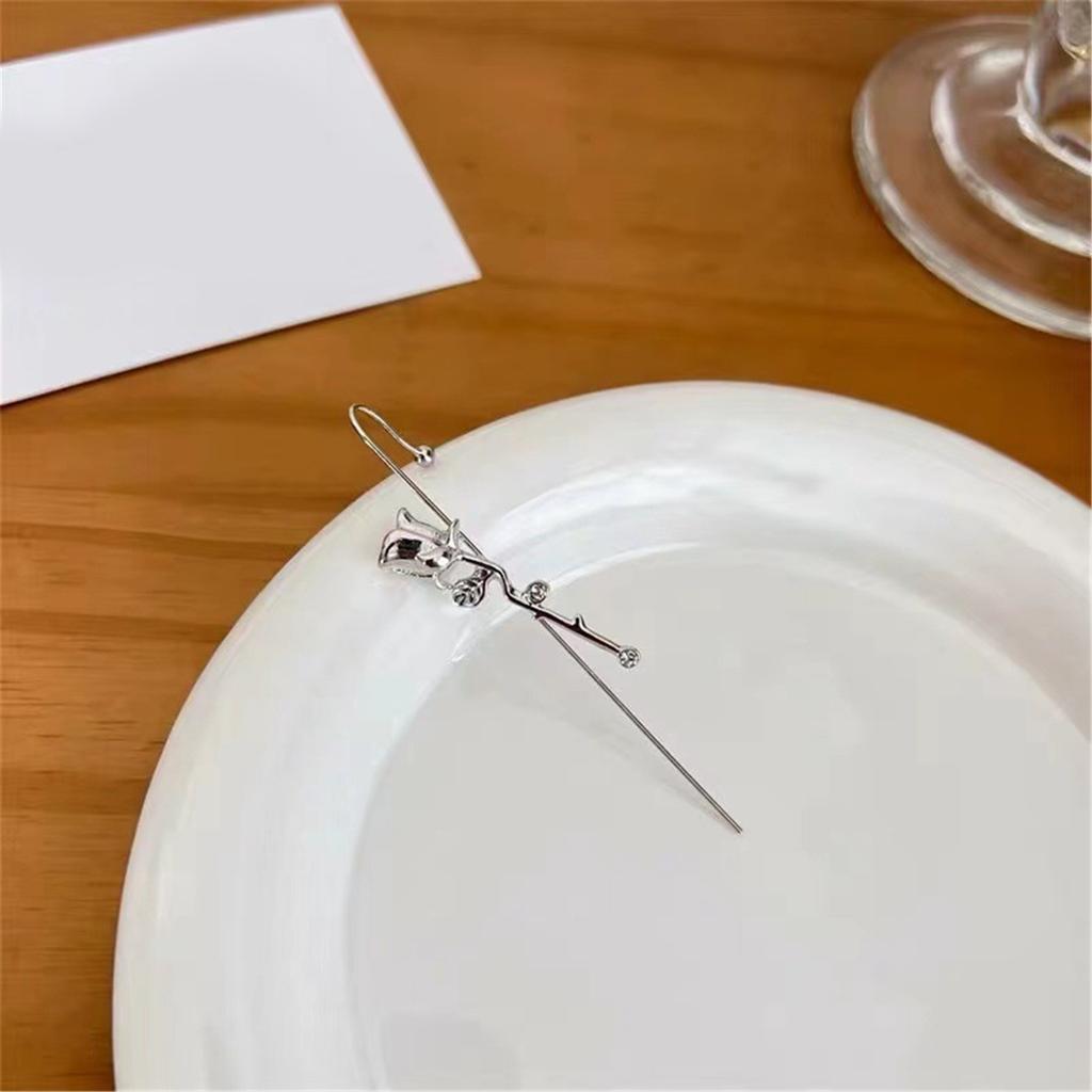 Multifuntional Rose Studs Earrings To Improve Casual or Elegant Outfits Alloy Texture Cuff Earrings for Various Occasion