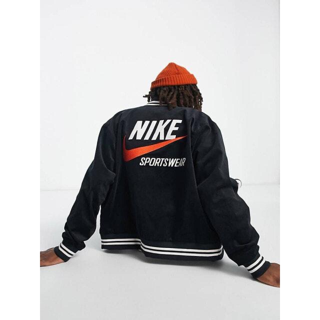 

Черный бомбер Nike Trend с логотипом на спине