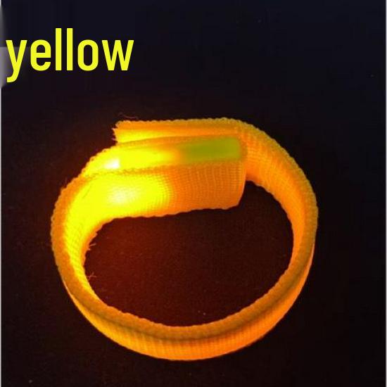 Dobíjecí LED sportovní náramek měnící barvu