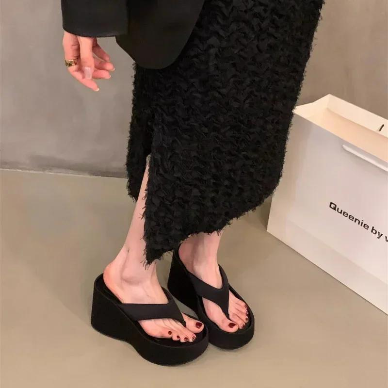 Fashion Women Wedge Clip Toe Flip Flops  Summer Fashion Chunky Platform Beach Sandals Ladies Thick Sole High Heeled Slippers Slides
