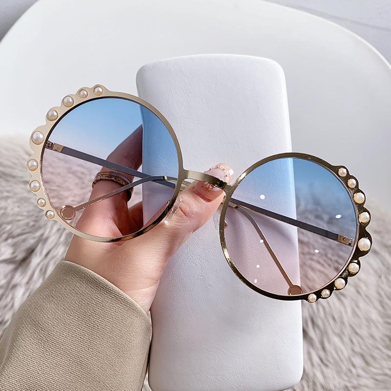 Flower Border Pearl Glasses Personality Hip Hop Funny Sunglasses Round Frame Metal Sunglasses
