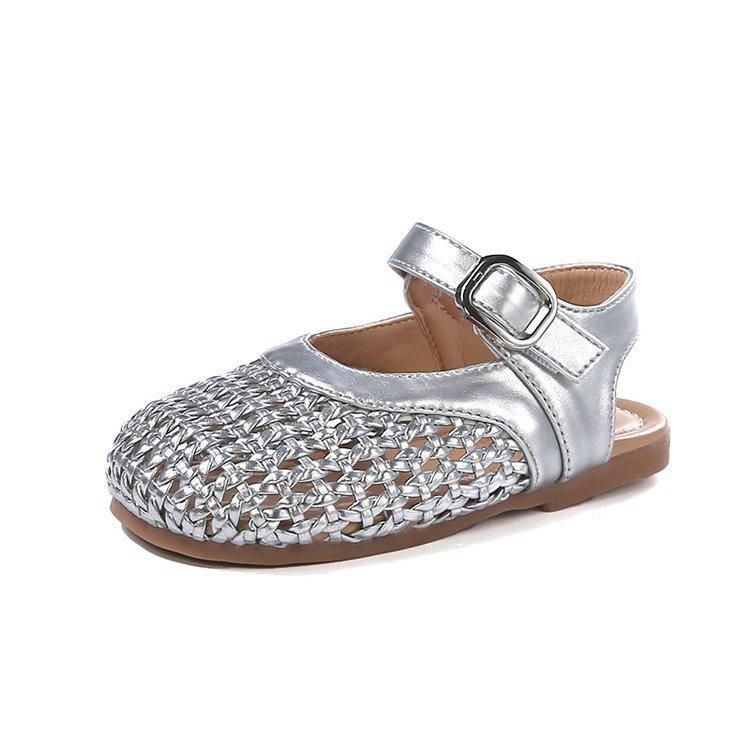 Girls Bag Head Sandals 2025 Summer New Children's Woven Princess Shoes Soft Sole Women's Treasure Summer Medium and Small Children's Leather Shoes