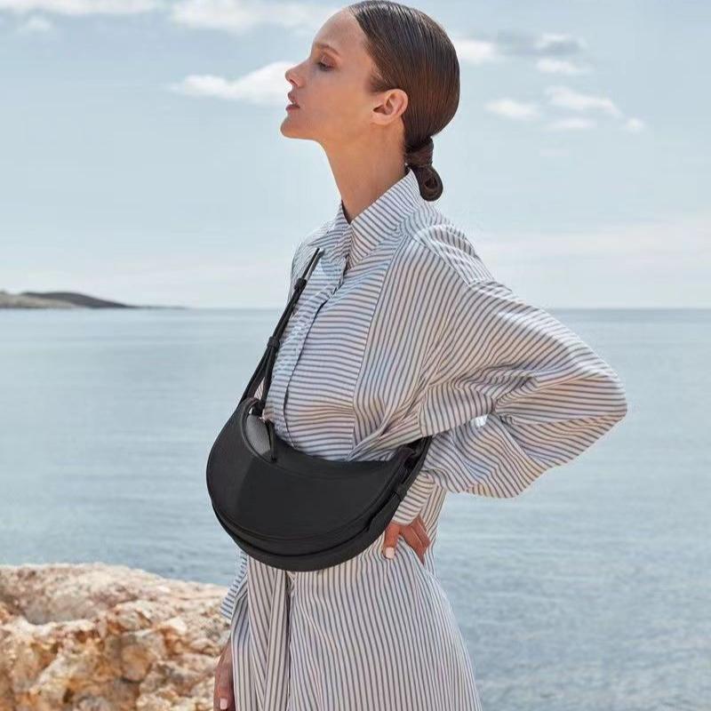 French Niche Design Hobo Bag Fashionable Lychee Pattern Semi Round Women's Sling Bag Casual PU Leather Zipper Ladies Shoulder Messenger Bag Saddle Bag