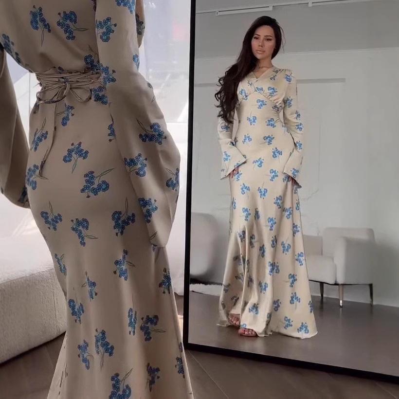 2025 Summer Women's European Floral Print Waist-Cinching Flare Sleeve Maxi Dress